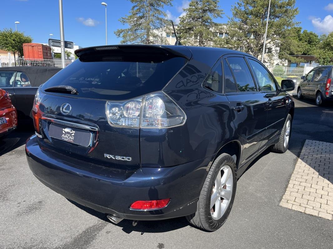 Lexus RX - Photo 5