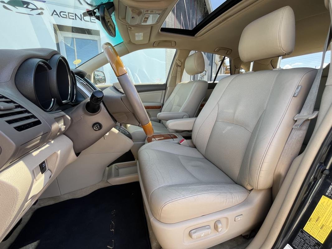 Lexus RX - Photo 9