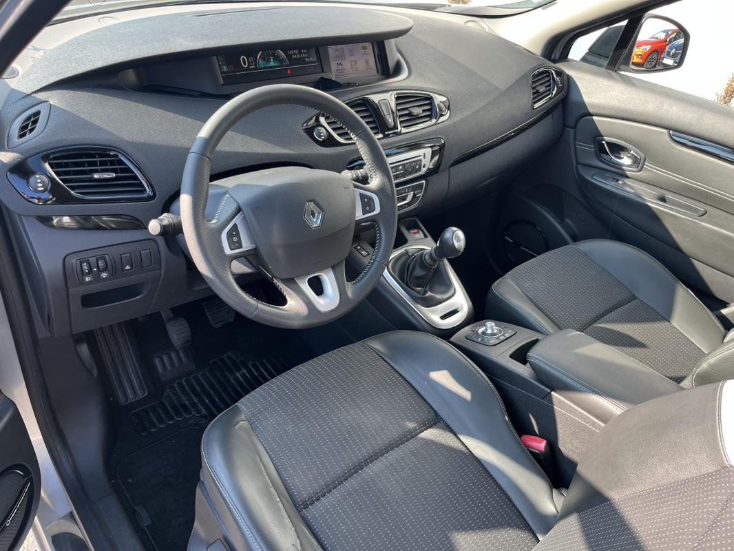 Renault Scénic - Photo 14