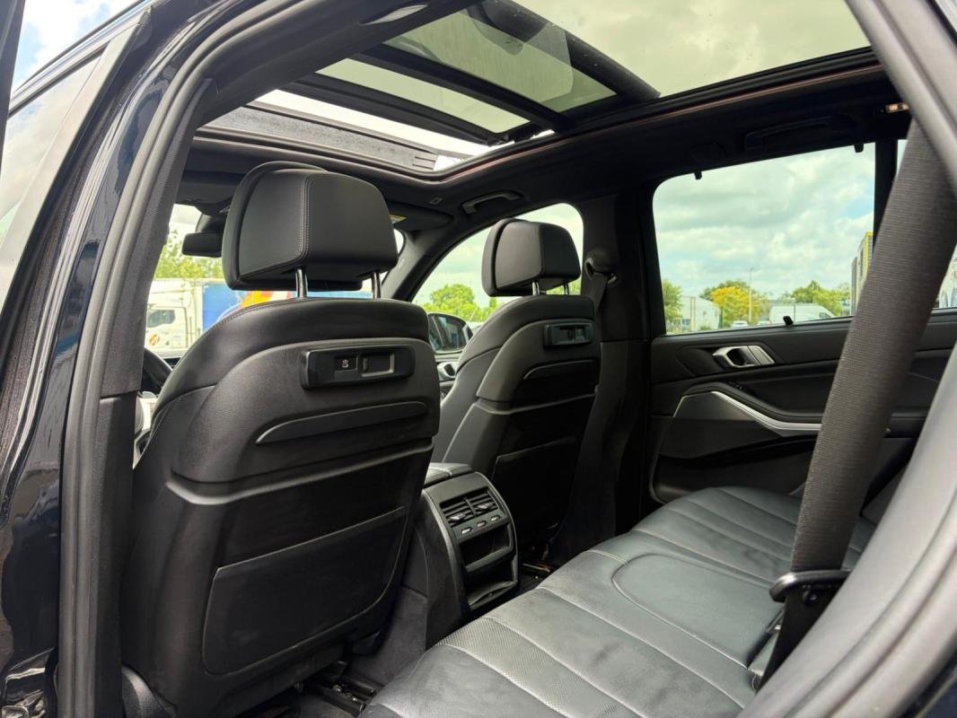 BMW X5 - Photo 10