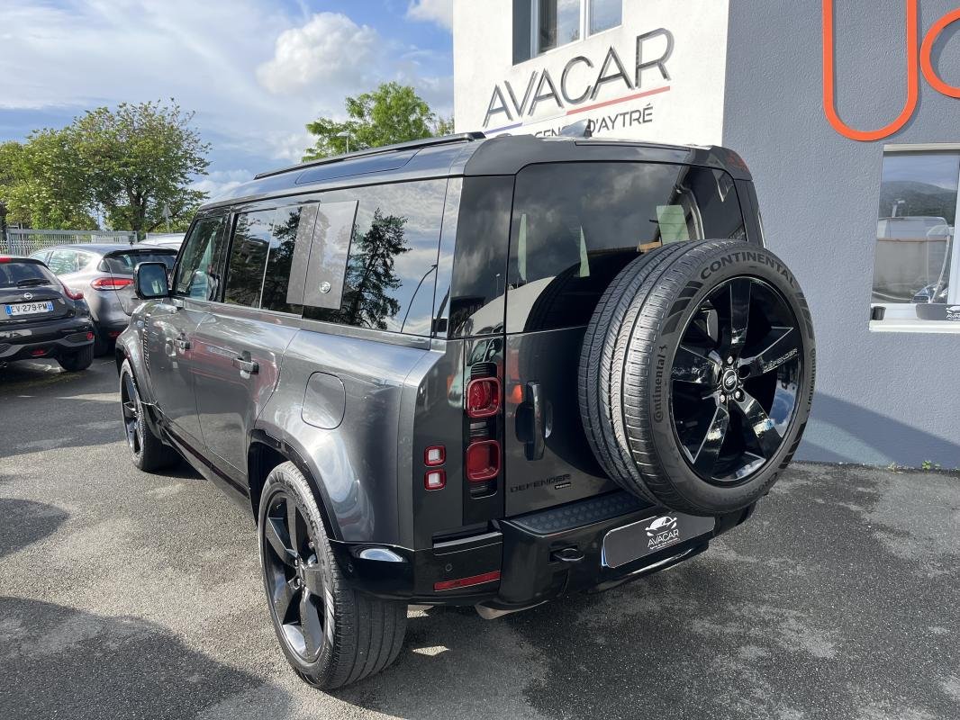 Land Rover Defender - Photo 3