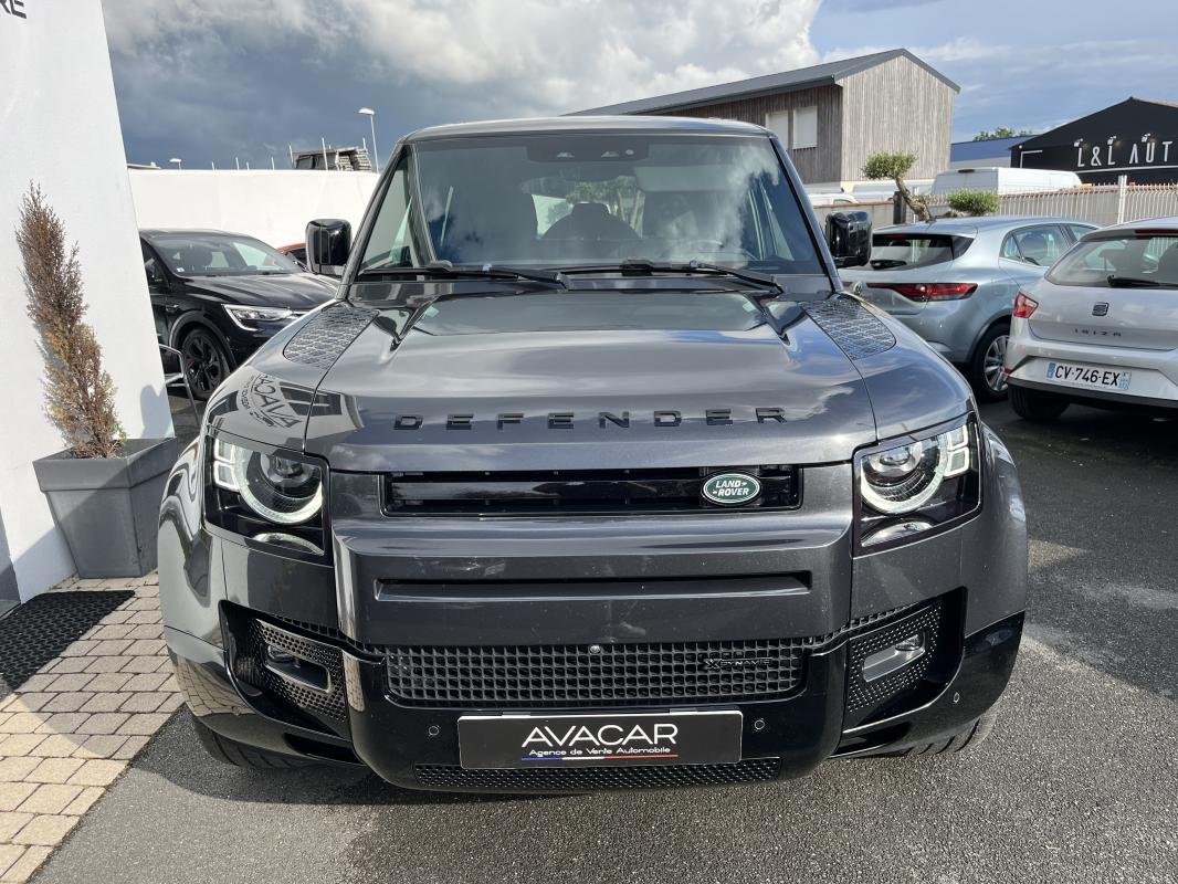 Land Rover Defender - Photo 7