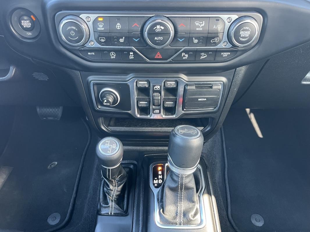 Jeep Wrangler - Photo 22