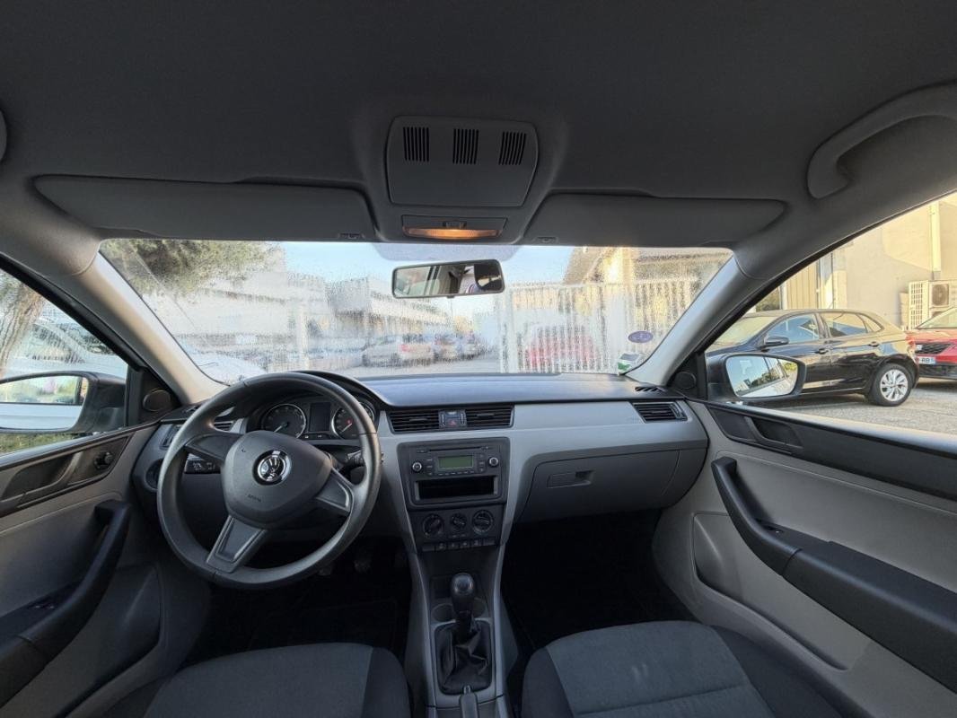 Skoda Rapid - Photo 16