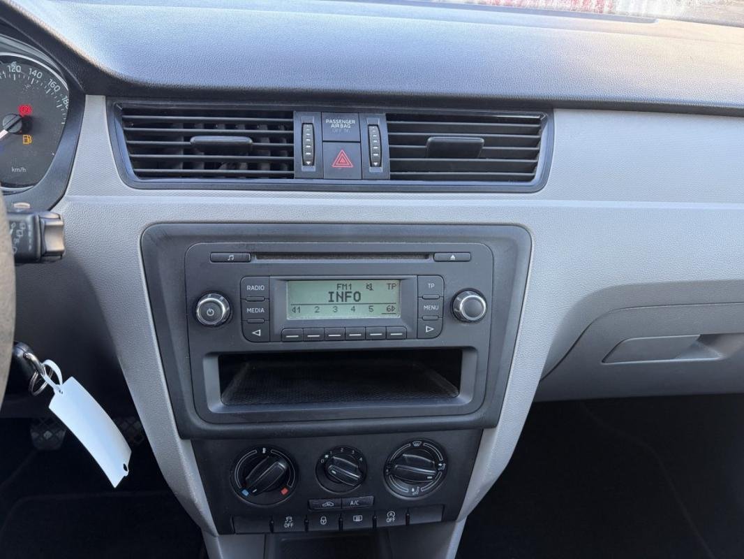 Skoda Rapid - Photo 25