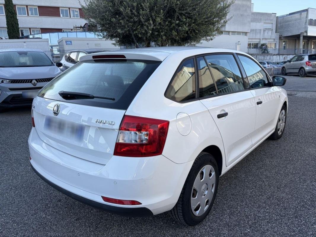 Skoda Rapid - Photo 7