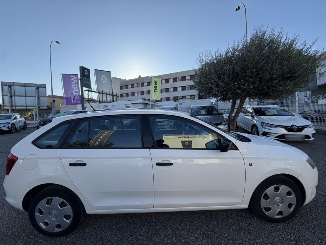 Skoda Rapid - Photo 8