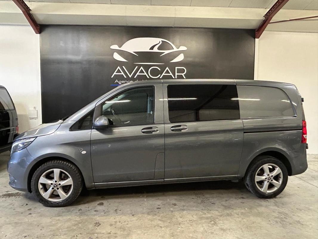Mercedes Vito mixto - Photo 2