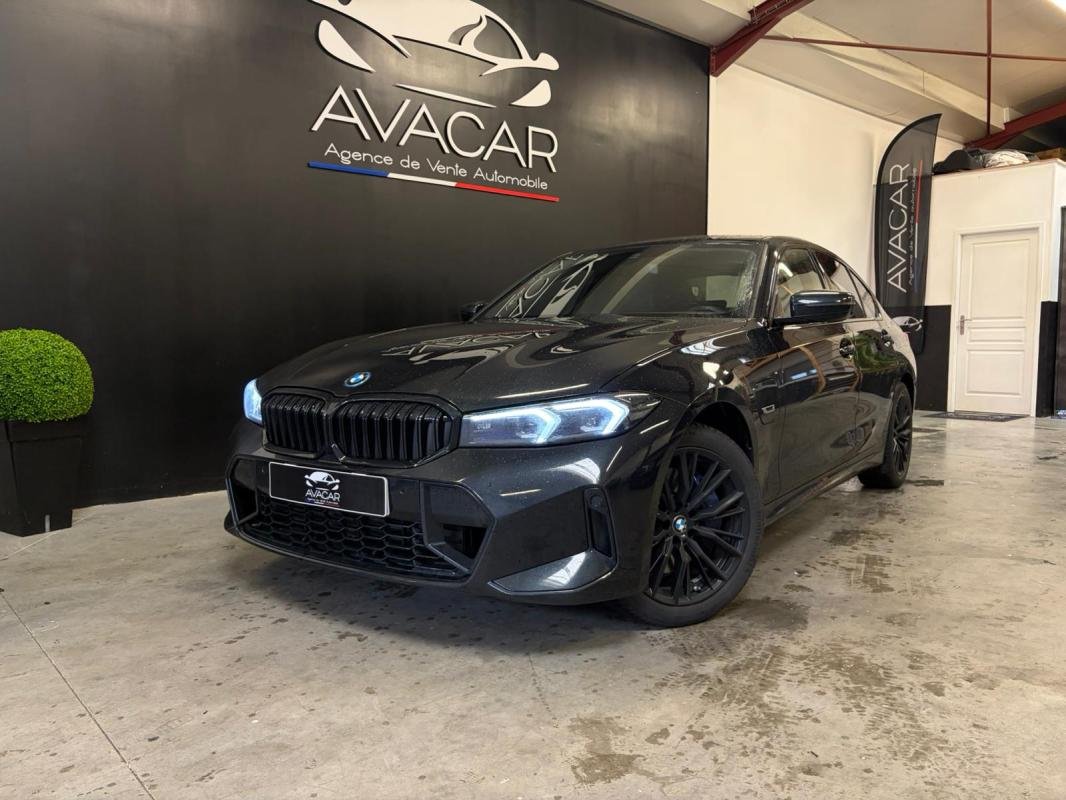 BMW 330e