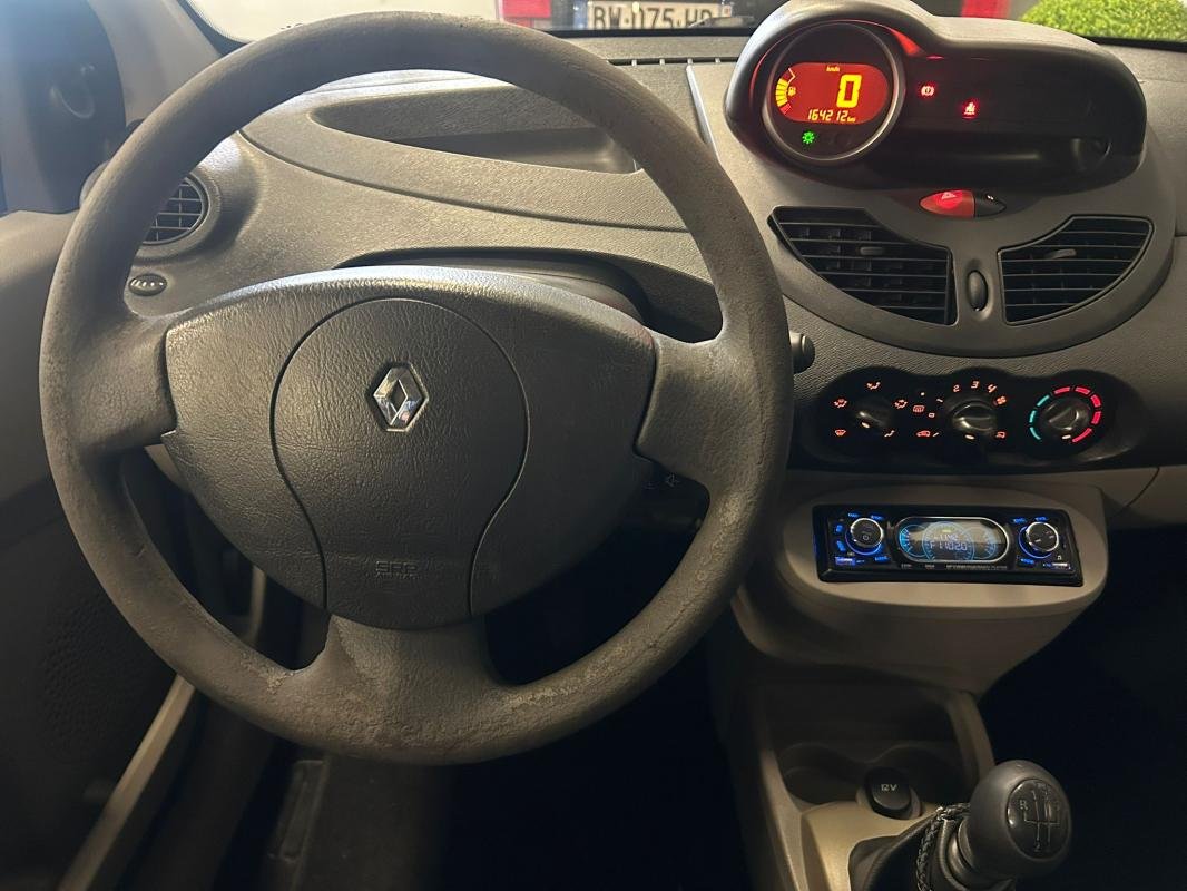 Renault Twingo - Photo 11