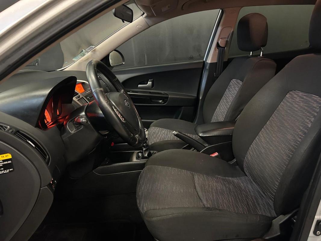 Kia Cee'd - Photo 7