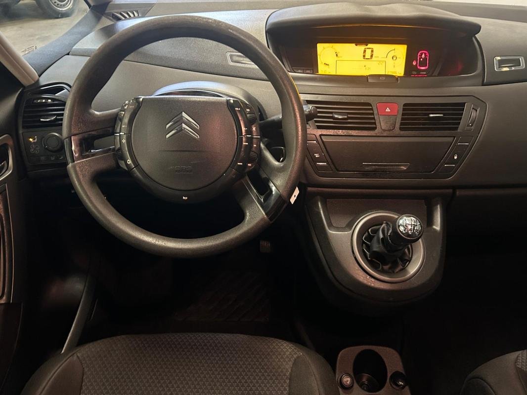 Citroën C4 Picasso - Photo 11