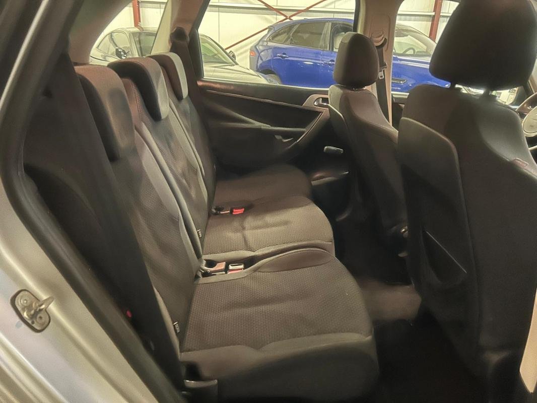 Citroën C4 Picasso - Photo 10