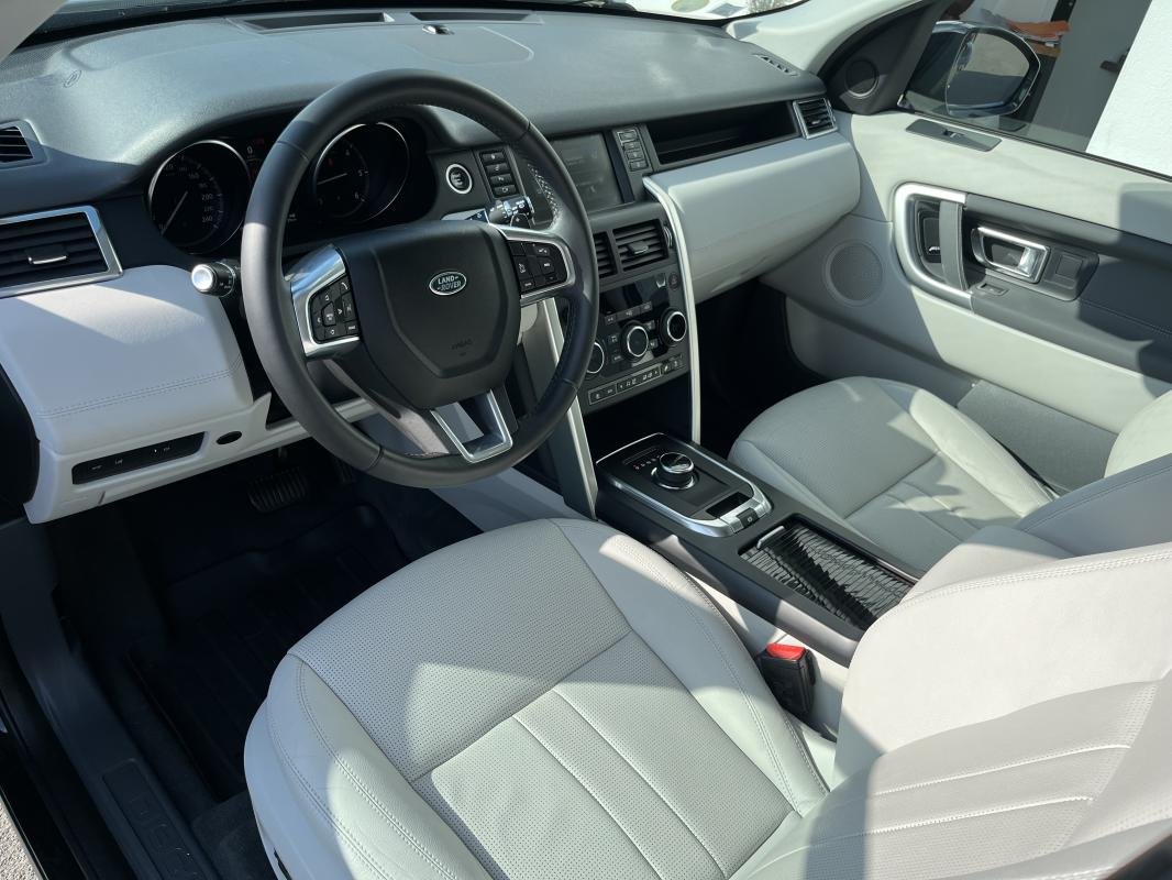 Land Rover Discovery Sport - Photo 15