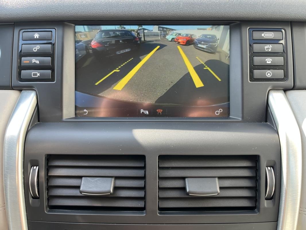 Land Rover Discovery Sport - Photo 23