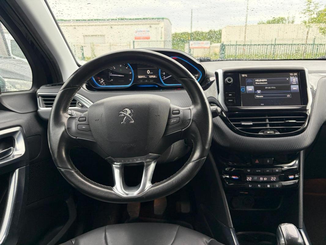 Peugeot 2008 - Photo 12