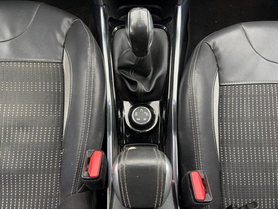 Peugeot 2008 - Photo 13