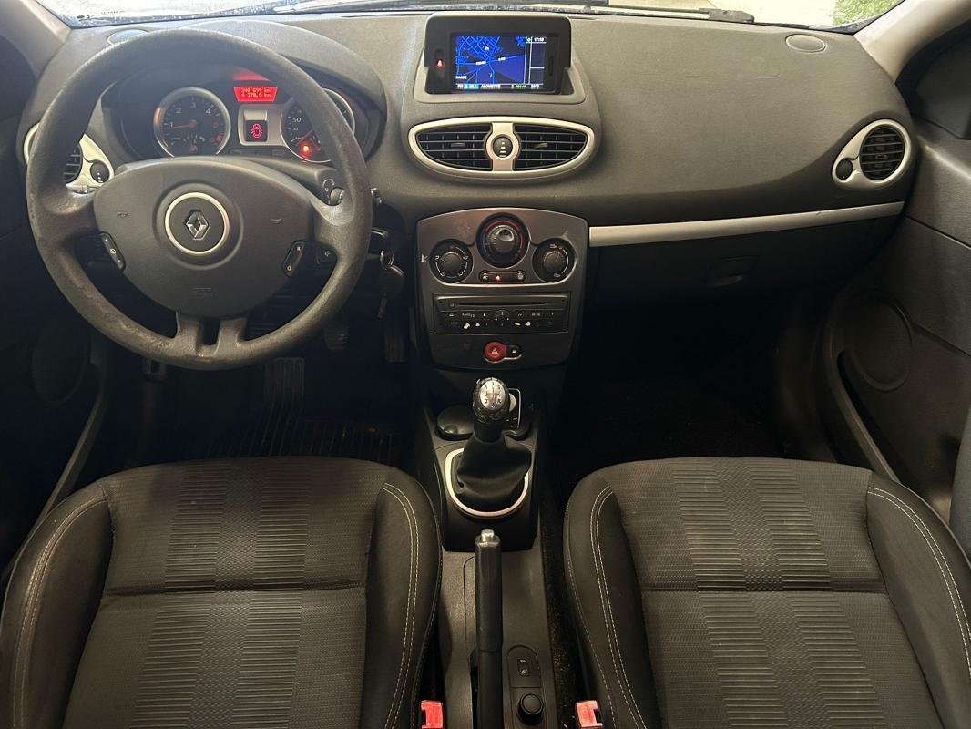 Renault Clio - Photo 12