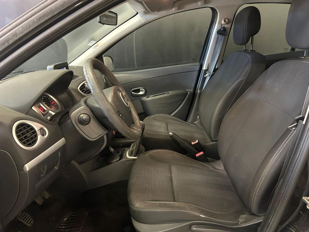 Renault Clio - Photo 8