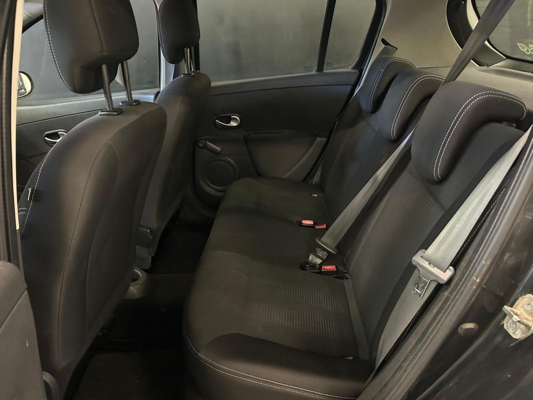 Renault Clio - Photo 9