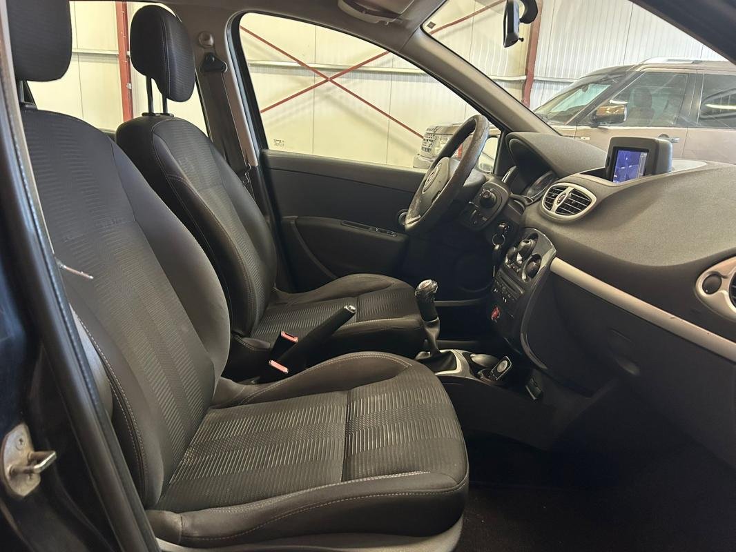 Renault Clio - Photo 10