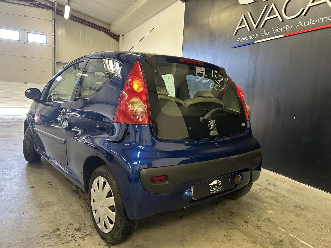 Peugeot 107 - Photo 3