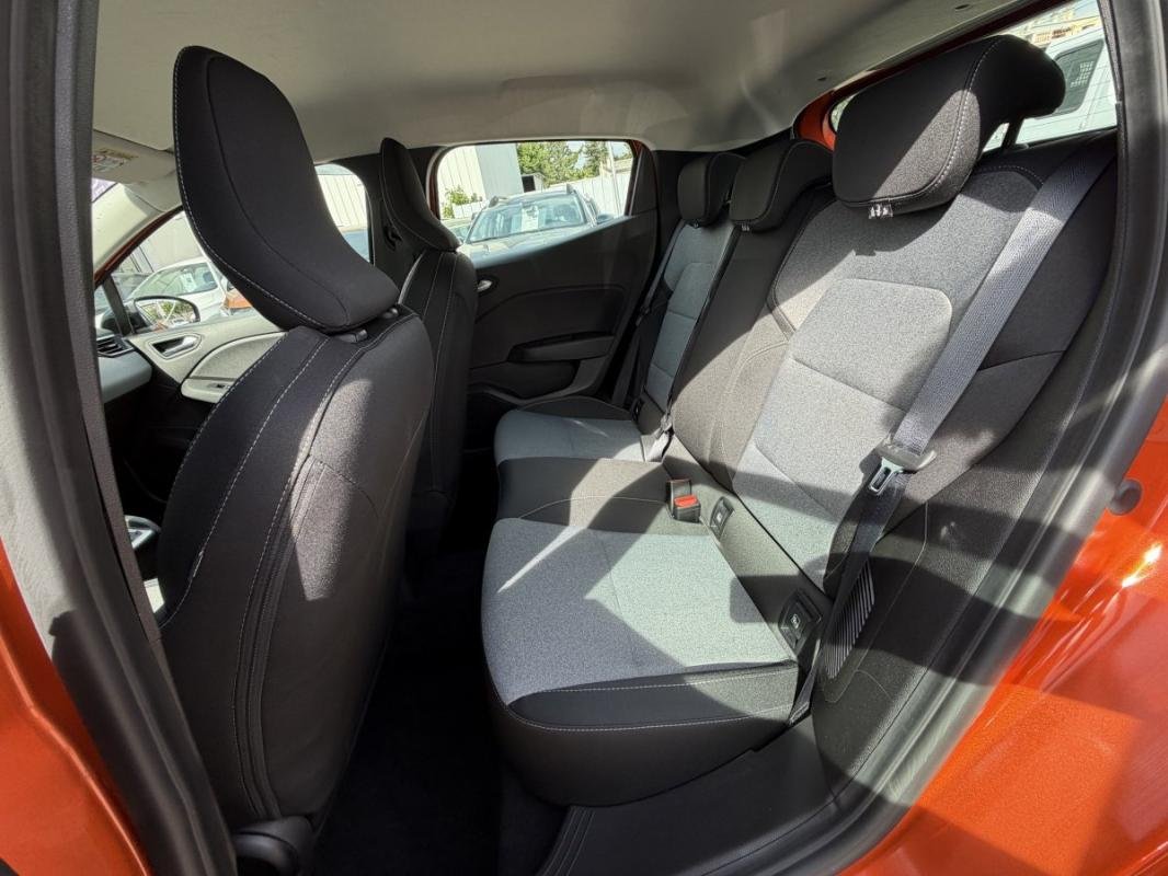 Renault Clio - Photo 15