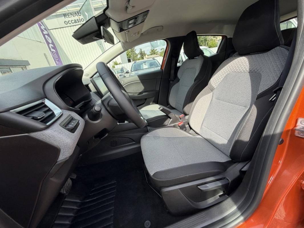Renault Clio - Photo 18