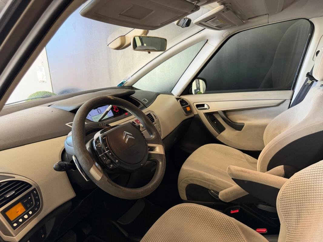 Citroën Grand C4 Picasso - Photo 7