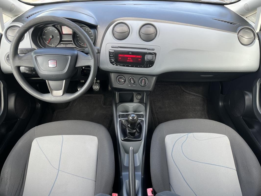 Seat Ibiza - Photo 13