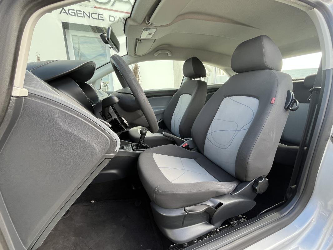Seat Ibiza - Photo 8