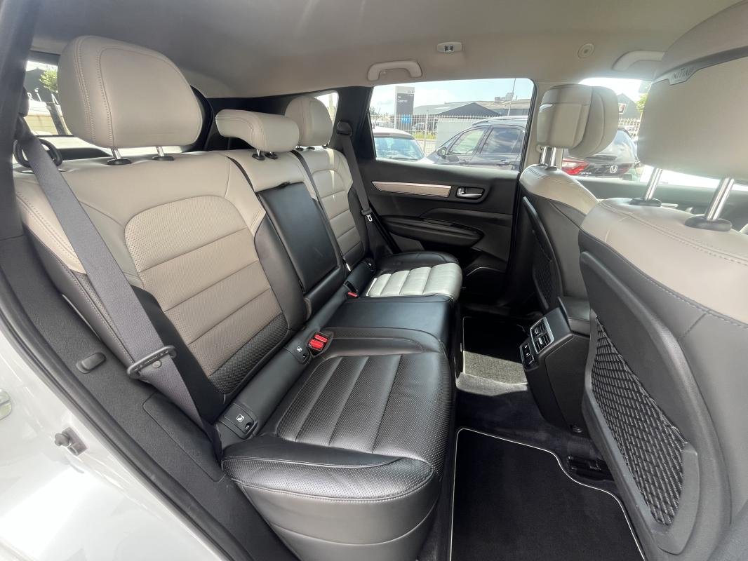 Renault Koleos - Photo 12