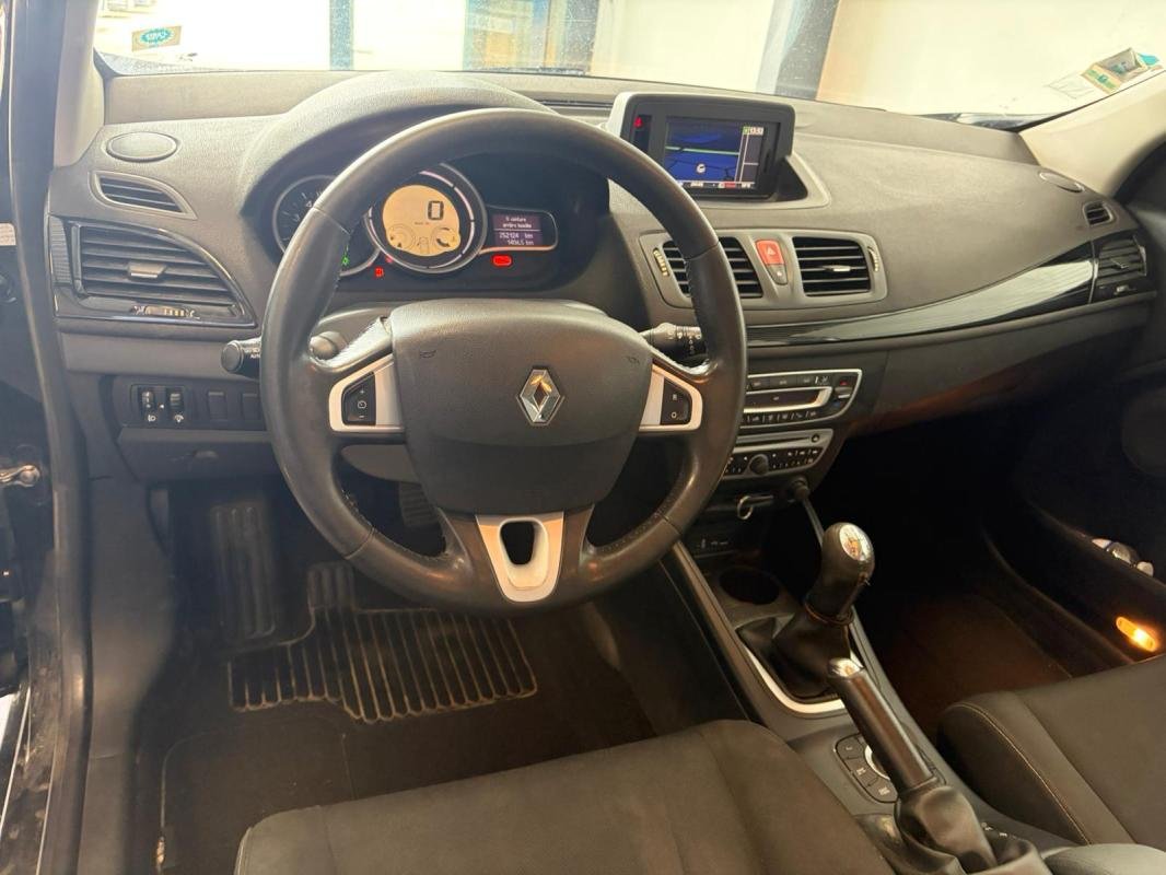 Renault Mégane - Photo 13
