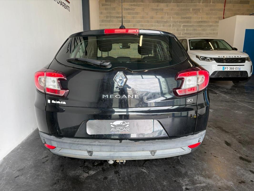 Renault Mégane - Photo 3