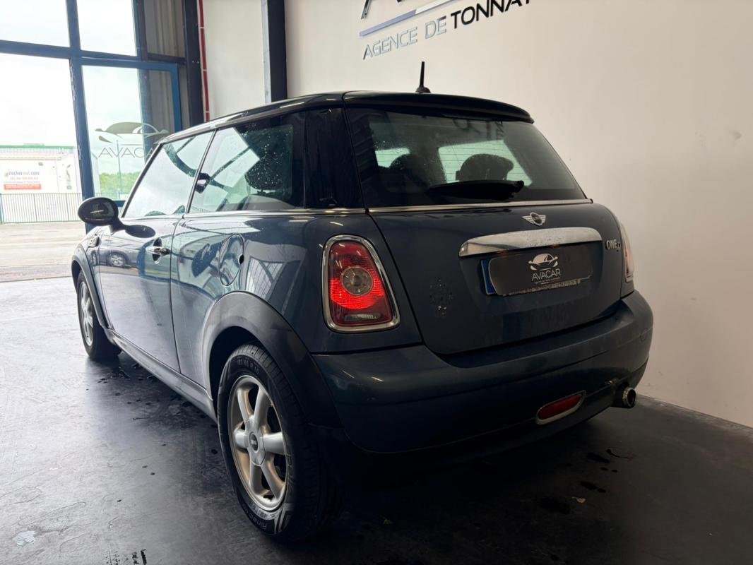 Mini One - Photo 2