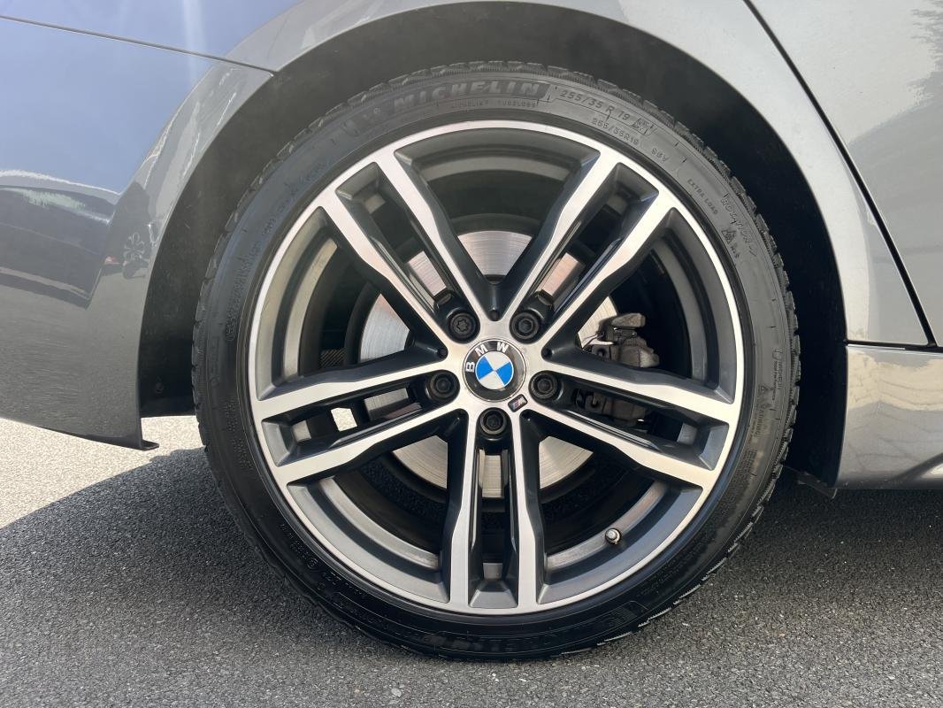BMW Série 3 - Photo 23