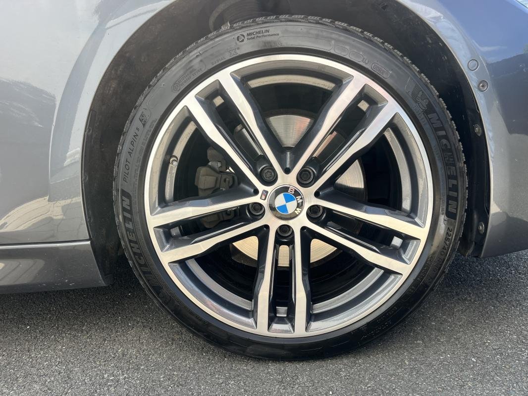 BMW Série 3 - Photo 24