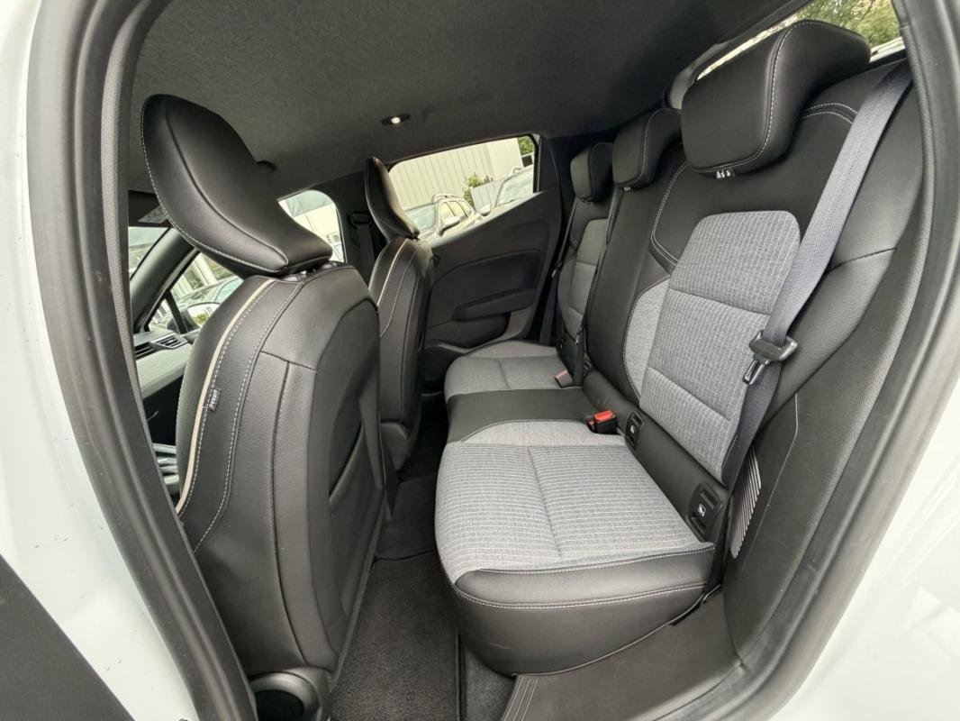 Renault Clio - Photo 15