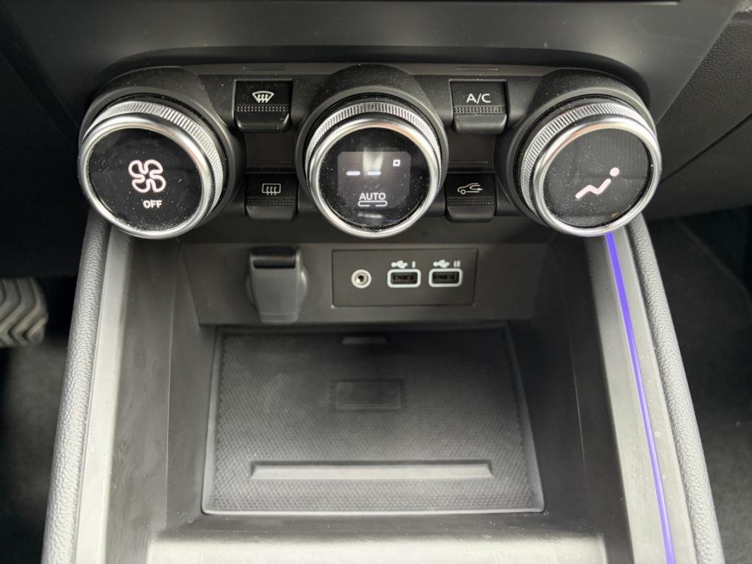 Renault Clio - Photo 38