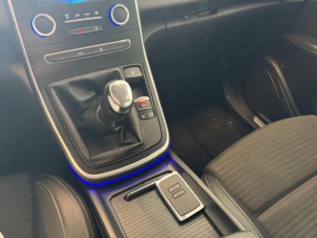 Renault Scénic - Photo 27