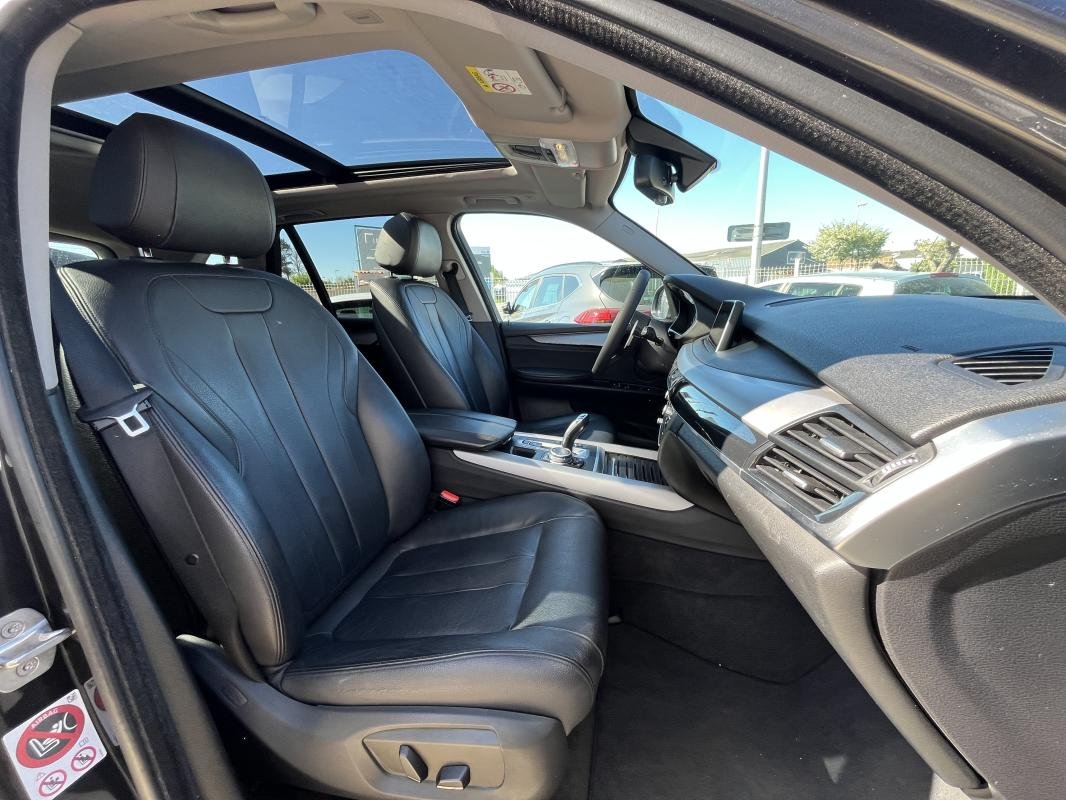 BMW X5 - Photo 13