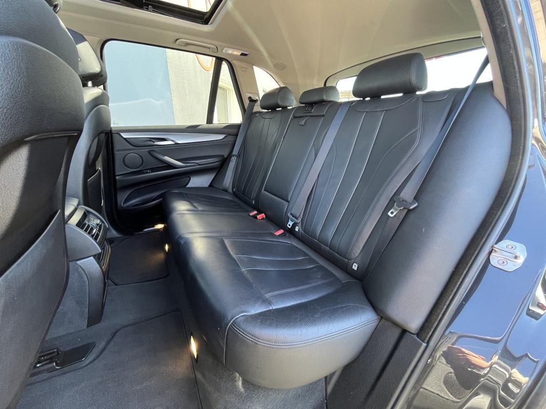 BMW X5 - Photo 10