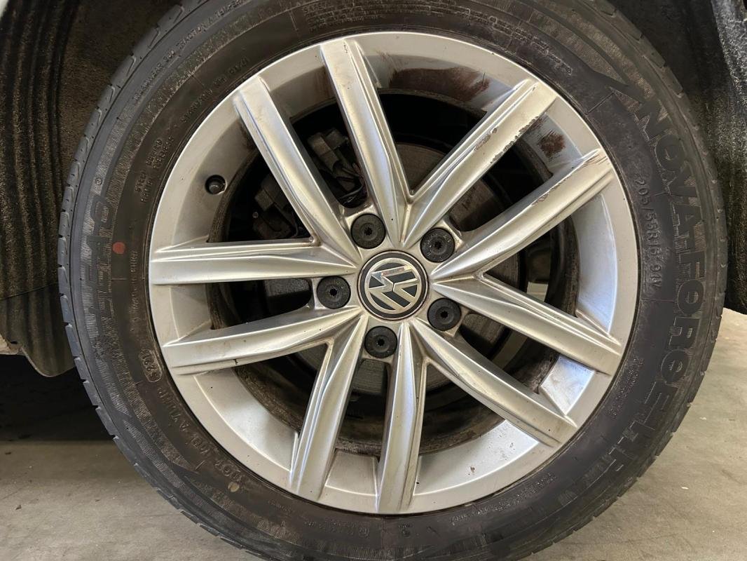 Volkswagen Golf - Photo 16