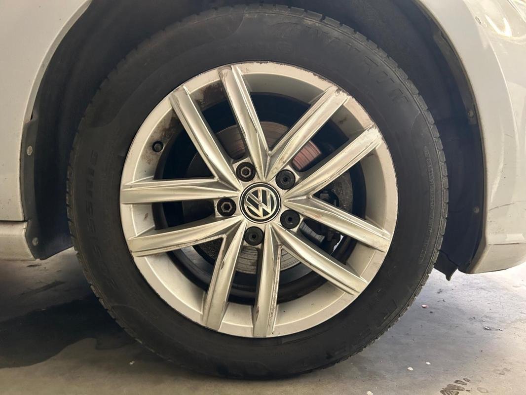 Volkswagen Golf - Photo 18