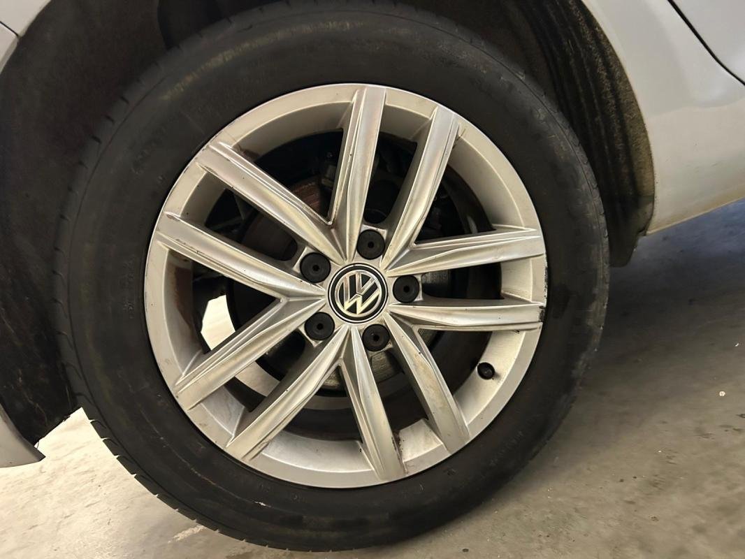 Volkswagen Golf - Photo 19