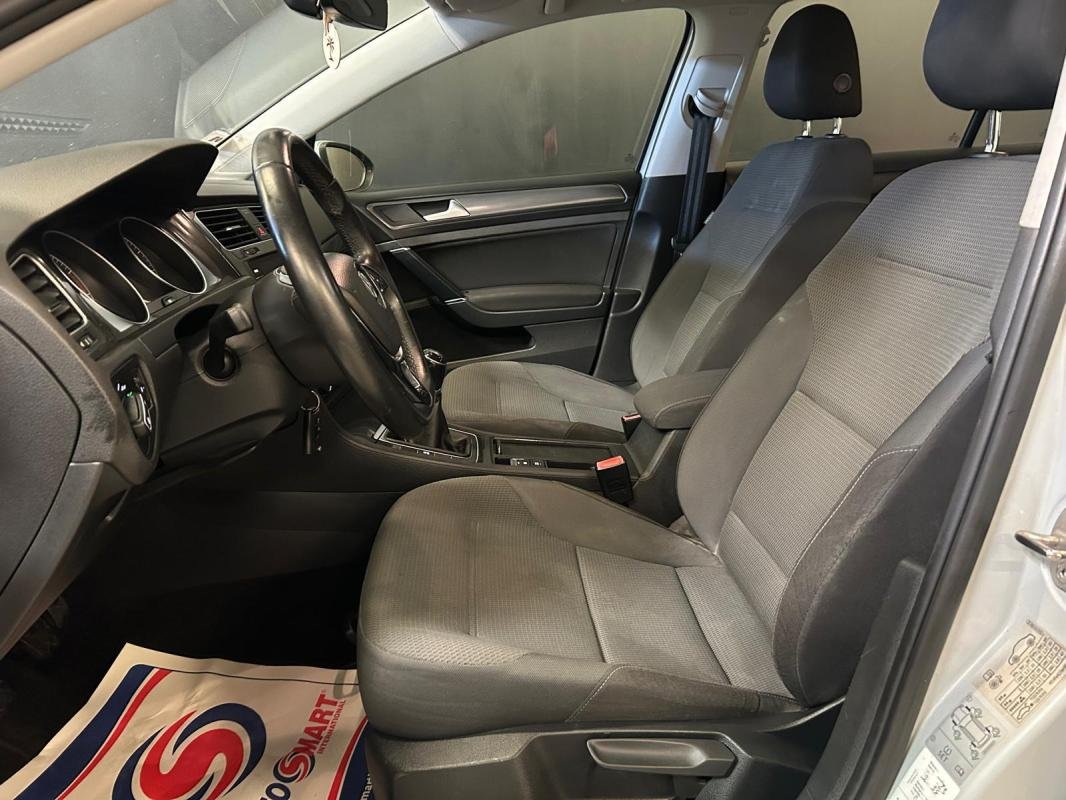 Volkswagen Golf - Photo 7
