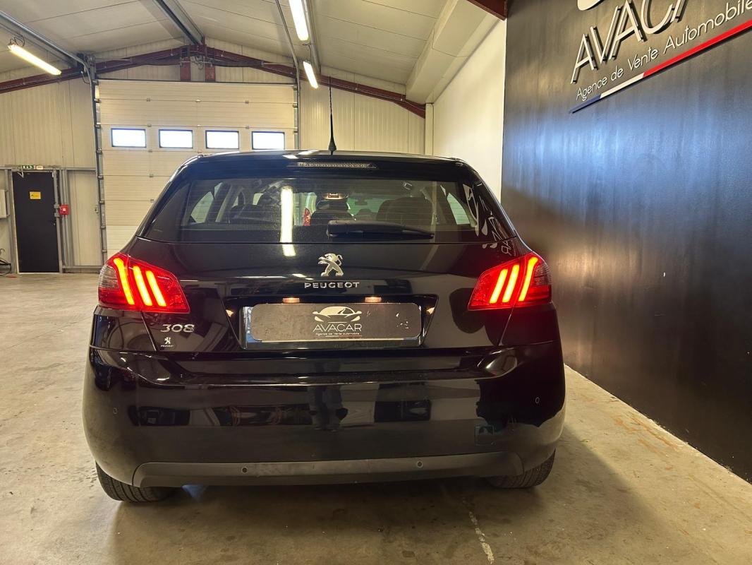 Peugeot 308 - Photo 3