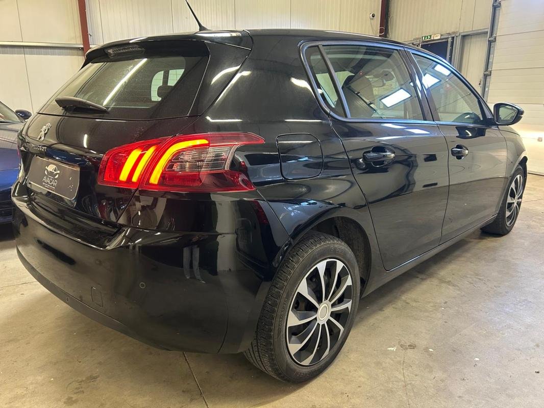 Peugeot 308 - Photo 4