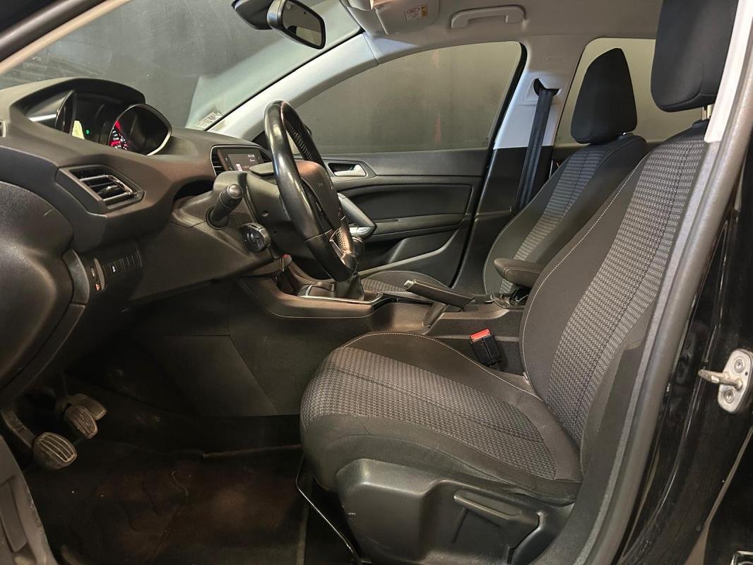 Peugeot 308 - Photo 7