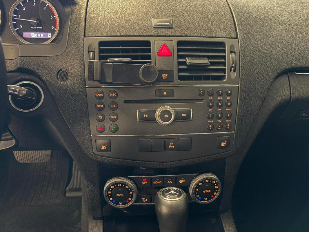 Mercedes Classe C - Photo 13